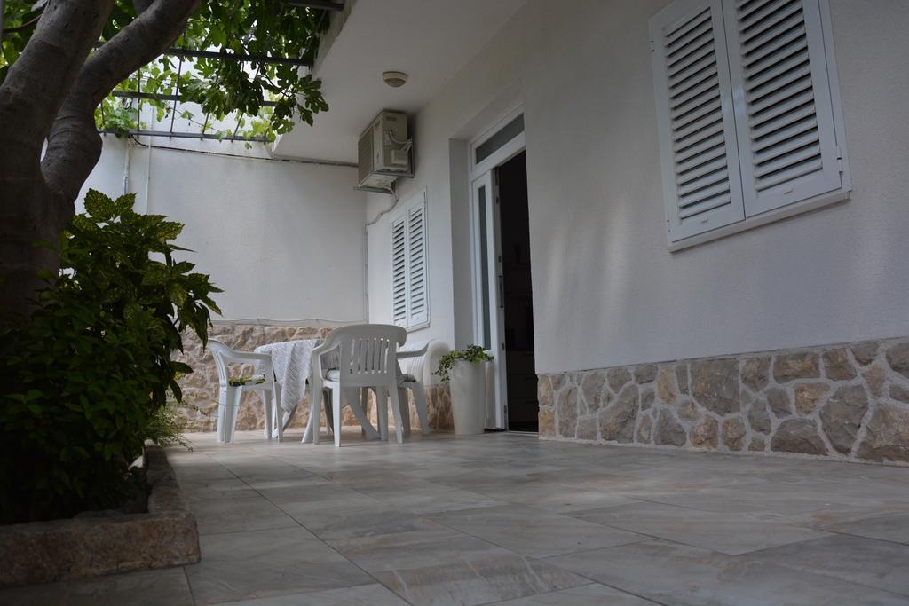 Cvita Apartment Vodice Exterior photo